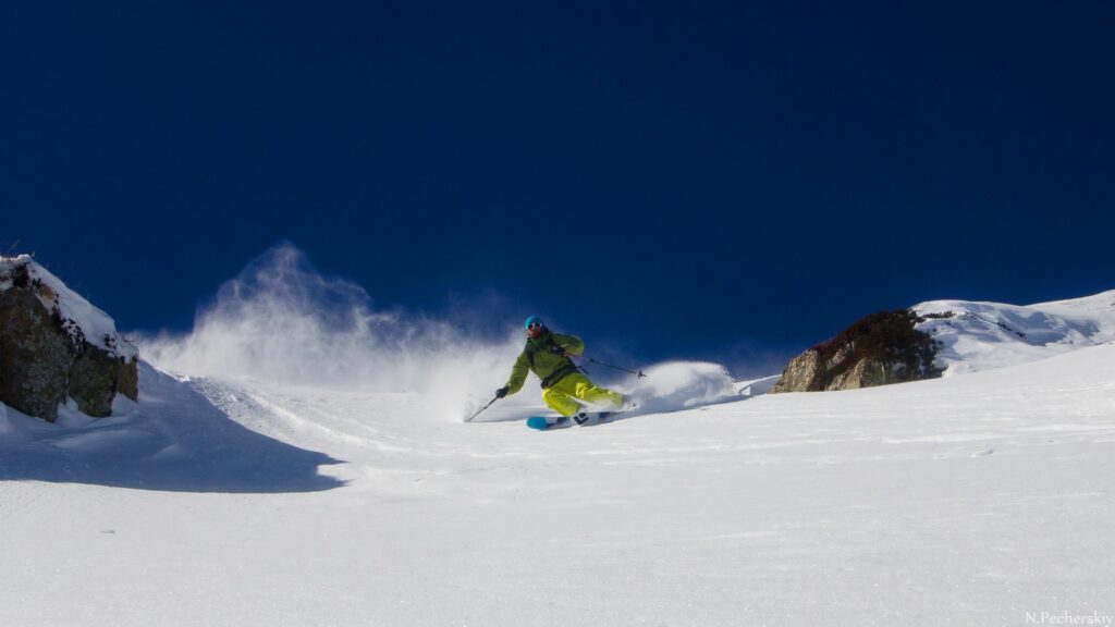 Ski-tour in Caucasus mountains